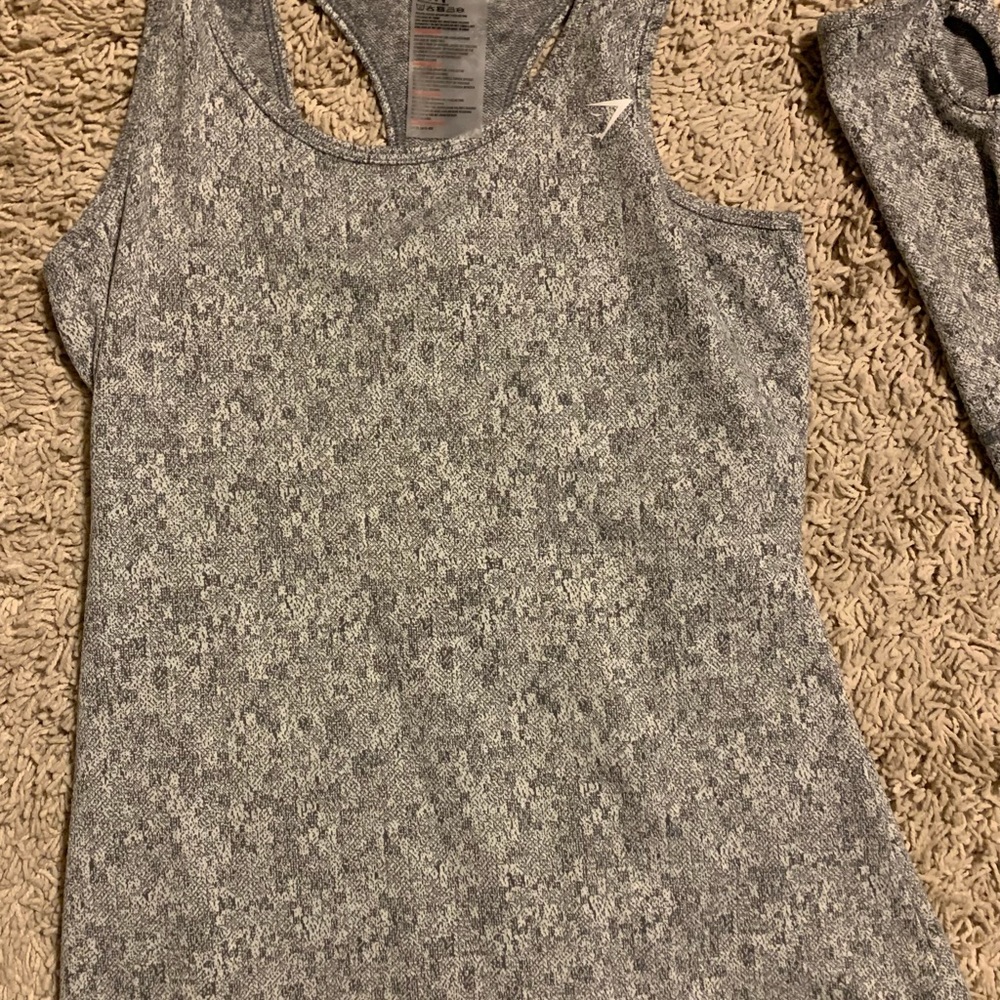 Gymshark Fleur Texture Vest pullover leggings set - Picture 6 of 9